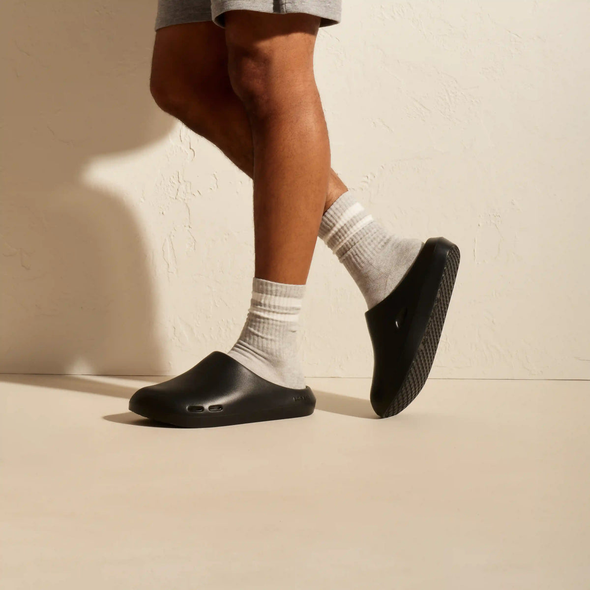 Men's Friday Clog